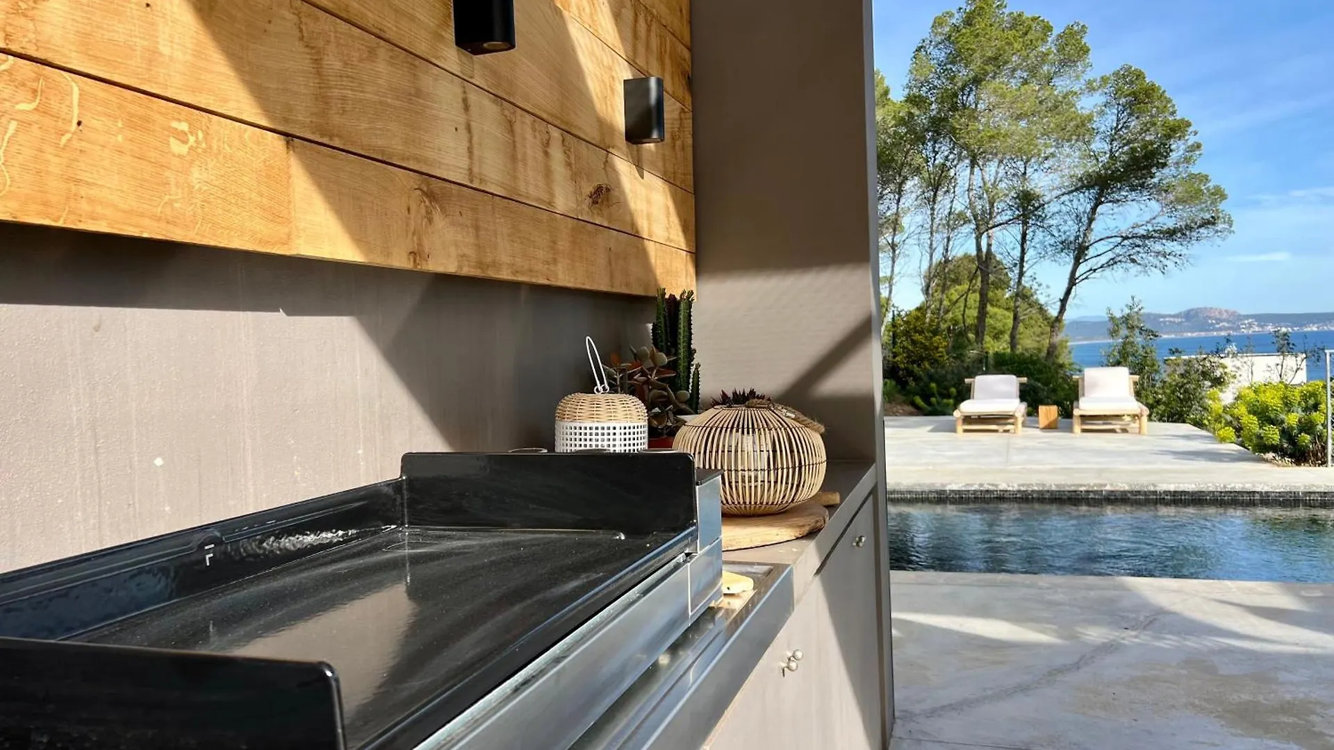 Lujosa Villa De Diseno Con Vistas A Sa Riera Begur Hiszpania